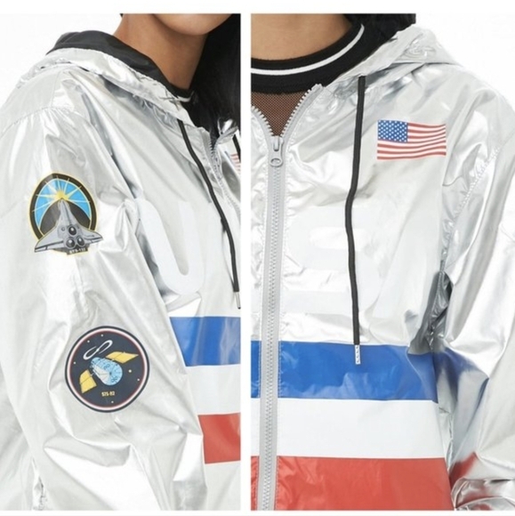 Forever 21 Nasa Graphic Metallic Windbreaker Silver woman's size S - Picture 5 of 12